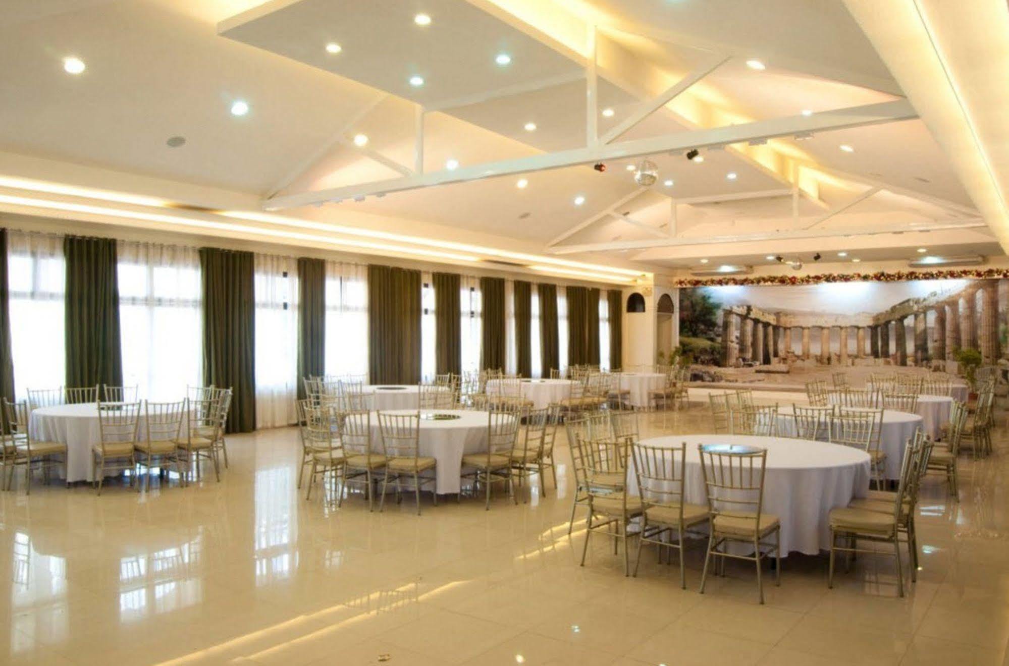 Heritage Mansion Hotel Baguio City ภายนอก รูปภาพ